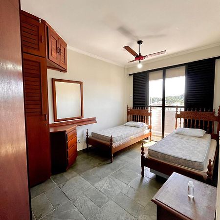 גוארויה Apto Com Piscina 2 Quadras Da Praia מראה חיצוני תמונה
